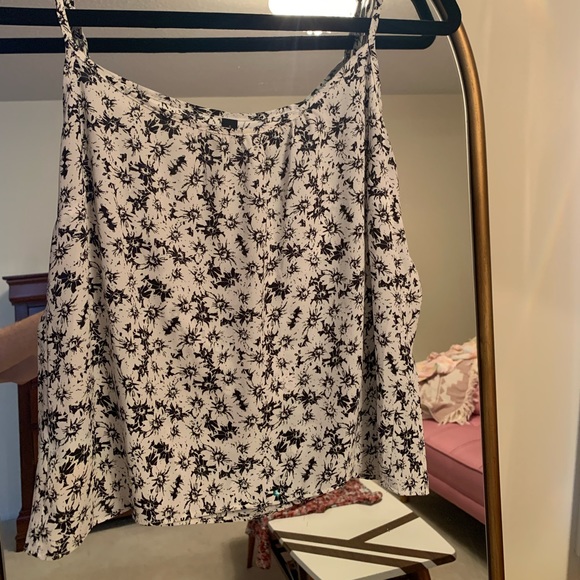 CABi size Small Seraphina layered blouse - Picture 5 of 7